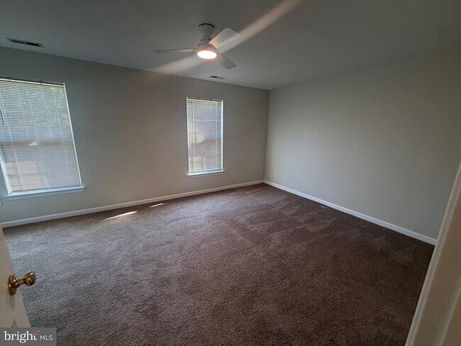 Building Photo - 101 Colts Neck Dr