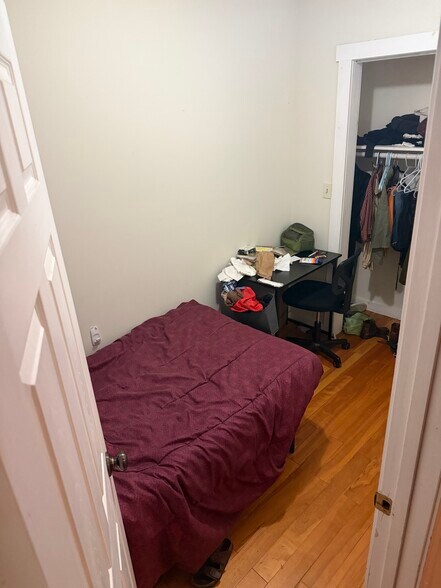 Building Photo - 104 Hammond St