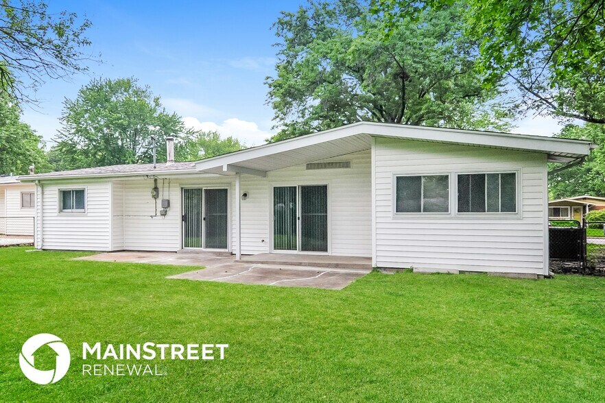 Building Photo - 2280 St Catherine St