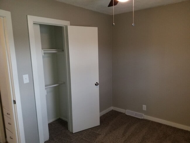 Building Photo - NO SECURITY DEPOSIT! New Lower Price