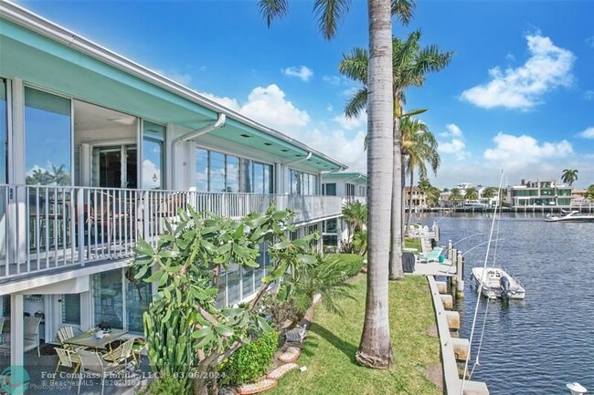 Building Photo - 180 Isle of Venice Dr