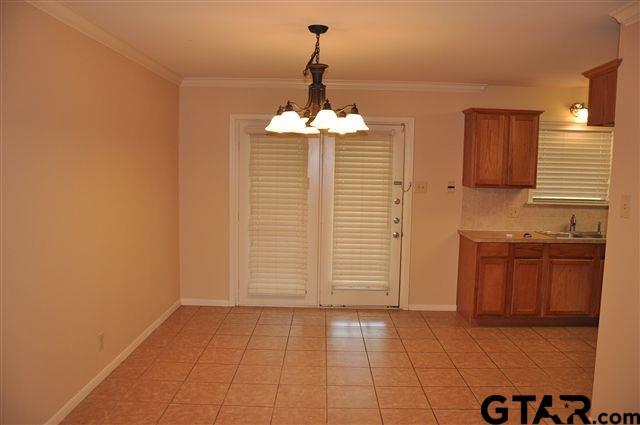 Building Photo - 407 Powell Dr