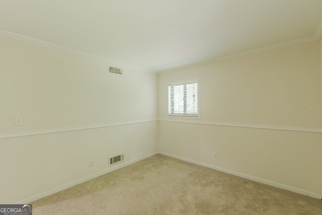 Building Photo - 1435 Cedar Creek Ln