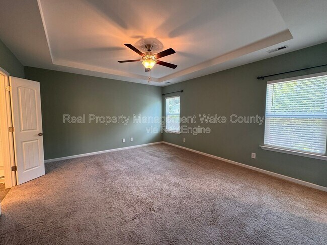 Building Photo - 101 Benning Hills Pl