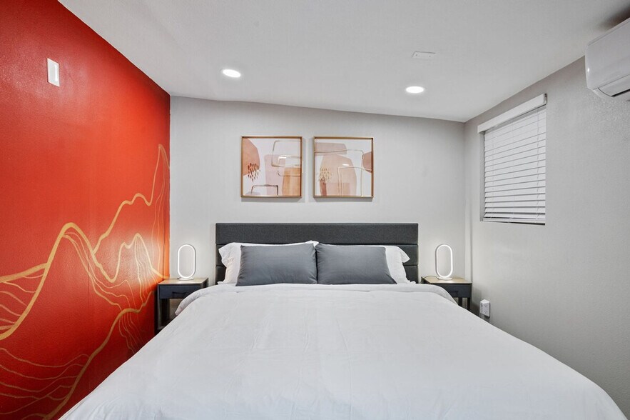 Building Photo - 4117 W Virginia Ave