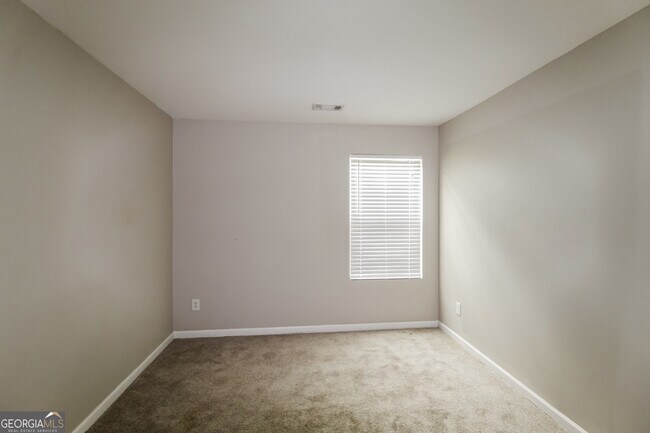 Building Photo - 3260 Sable Trl