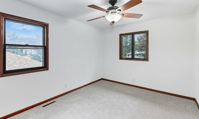 Building Photo - 315 Morgan St