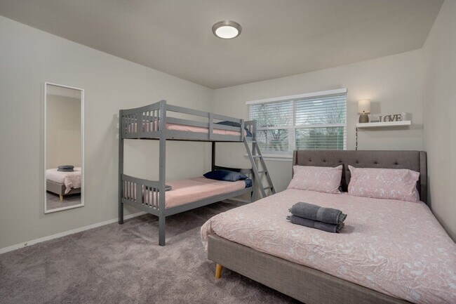 Building Photo - 11210 Cotillion Dr