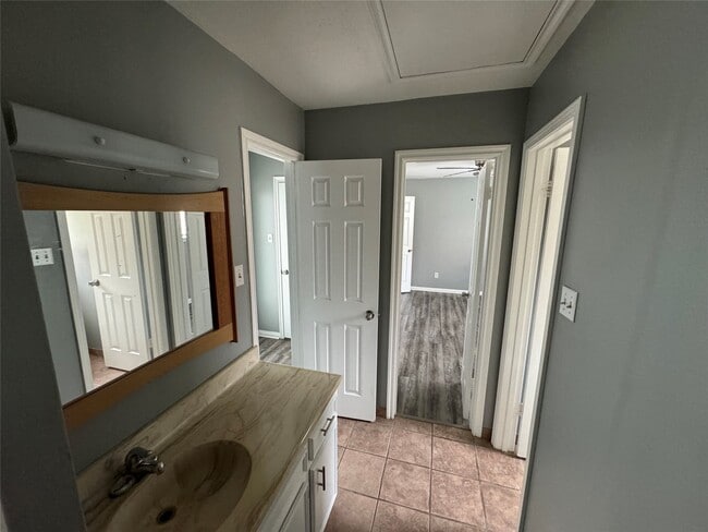 Building Photo - 2923 Ashford Trail