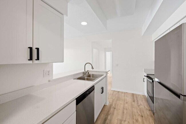 Building Photo - St Croix - two bedroom, two bath condo. Gr...