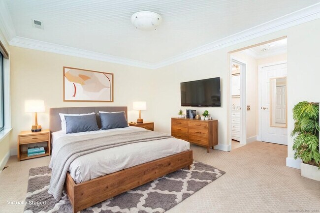 Building Photo - 13 Lawson Ln