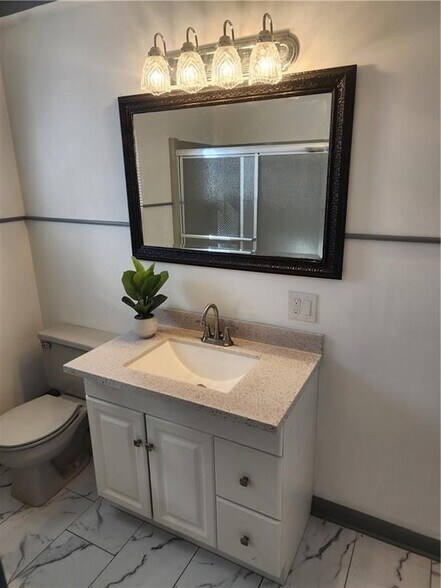 Building Photo - 44 Nellie St