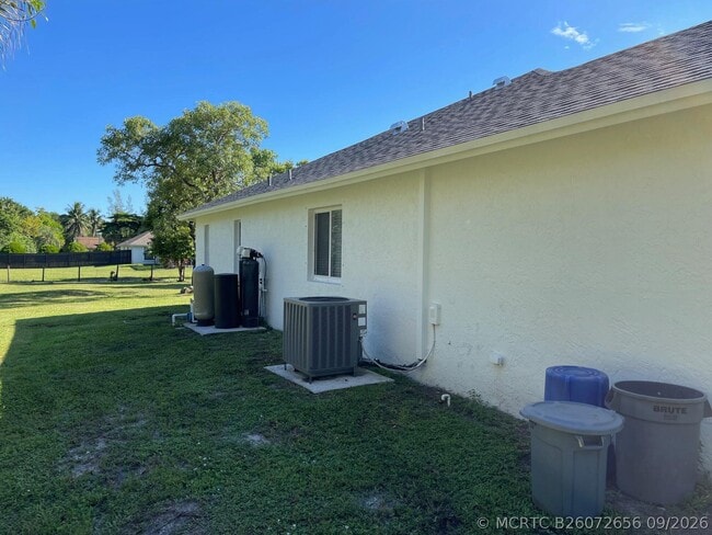 Building Photo - 14825 76th Rd N