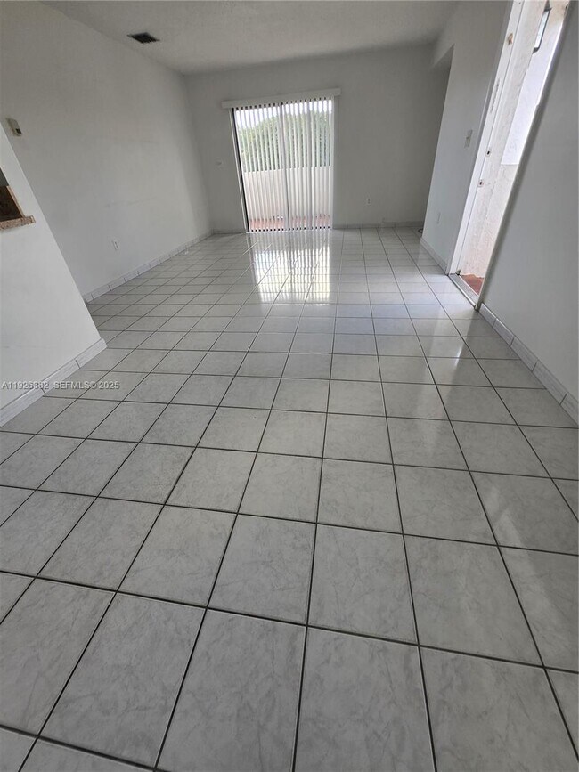 Building Photo - 14831 SW 80th St