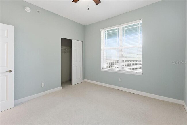 Building Photo - 10045 Links Ln