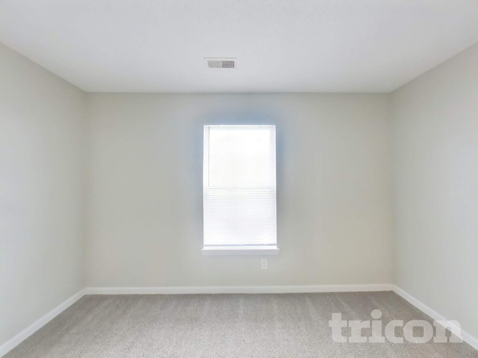 Building Photo - 9546 Gull Lake Dr