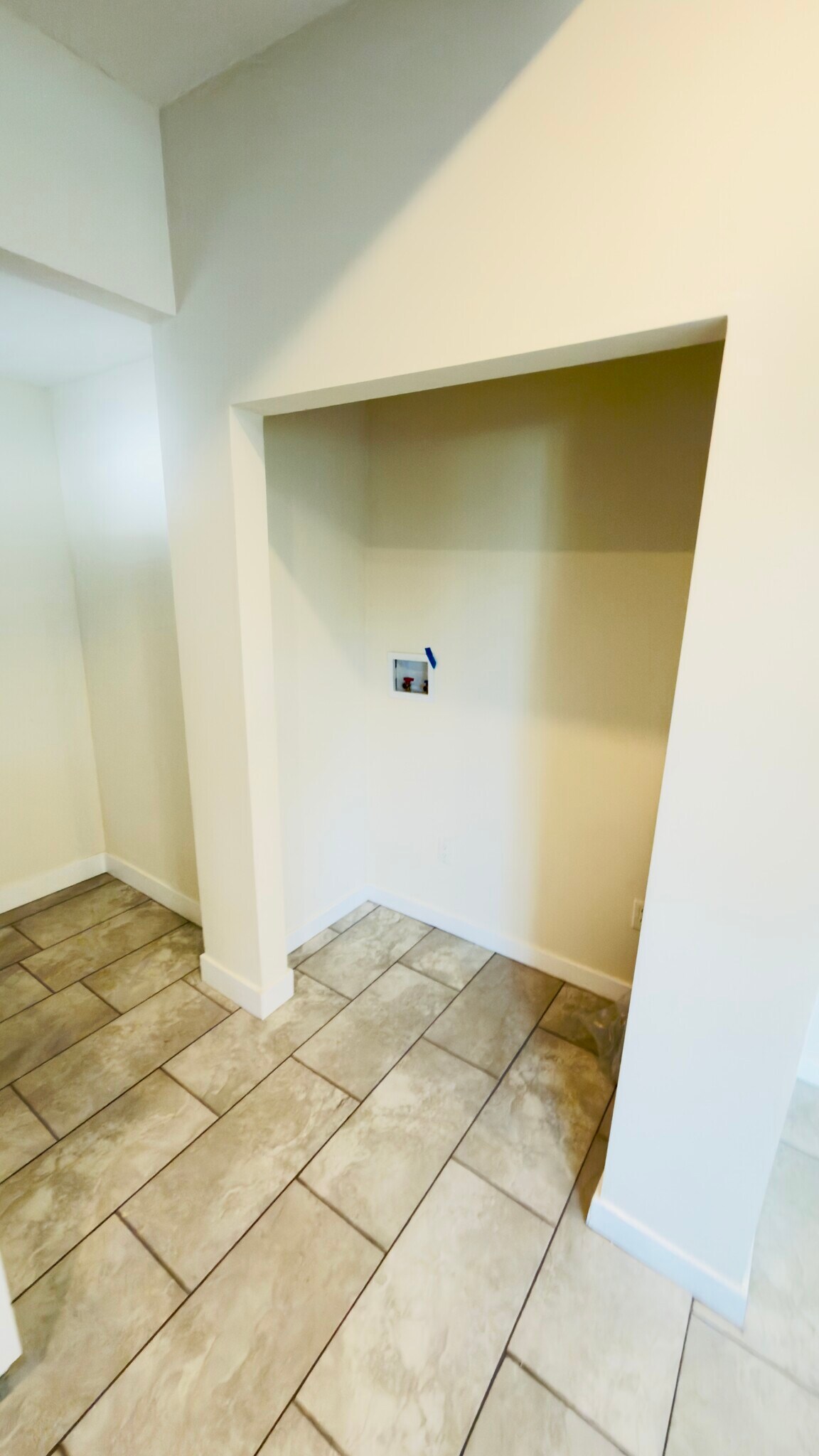 Building Photo - 1162 E 46th St