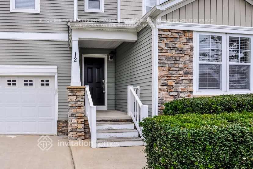 Building Photo - 12 Woodcreek Ln