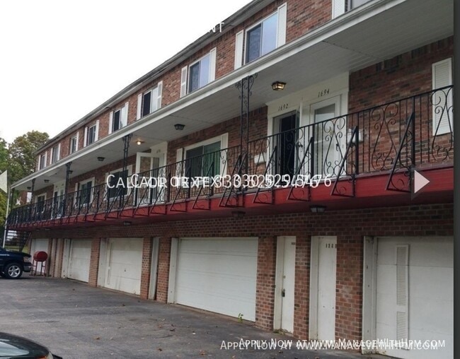 Building Photo - 1688 Karg Dr