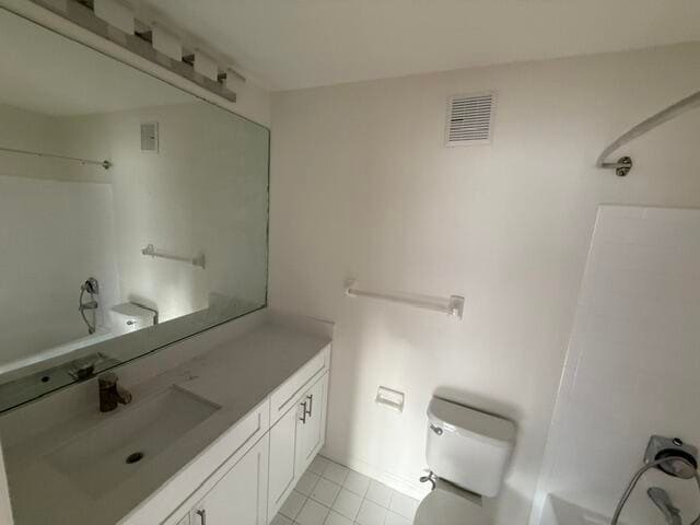 Building Photo - 5602 NW 99th Way