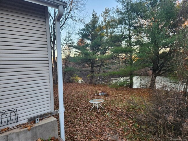 Building Photo - 205 Camp St