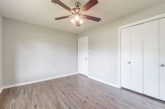 Building Photo - Beautiful 3 Bed 2 Bath Home for Rent in Fo...