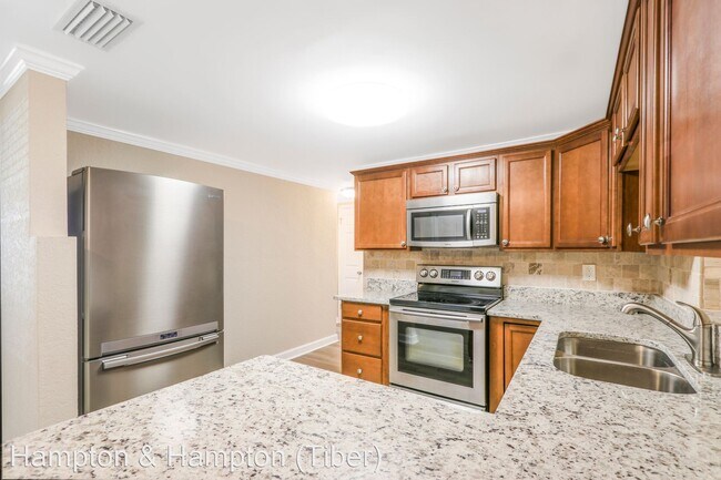 Building Photo - 3 br, 1 bath House - 3650 WILTSHIRE DRIVE