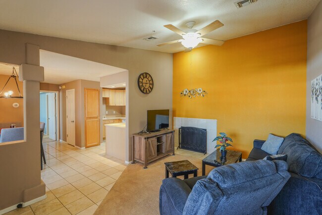 Building Photo - 3408 Sunriver Rd