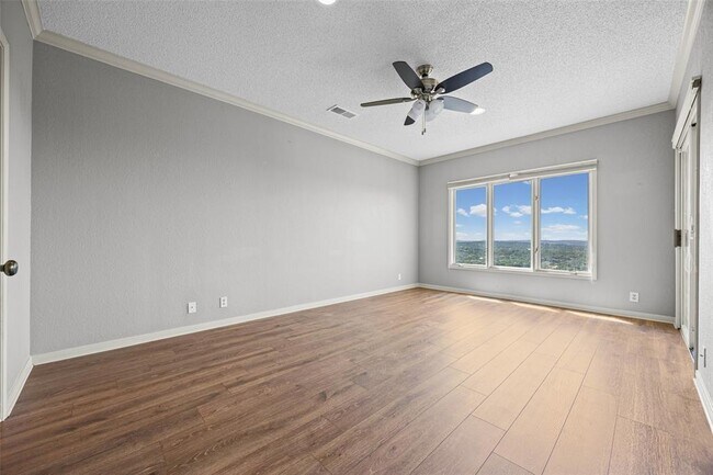 Building Photo - 114 Paragon Ct