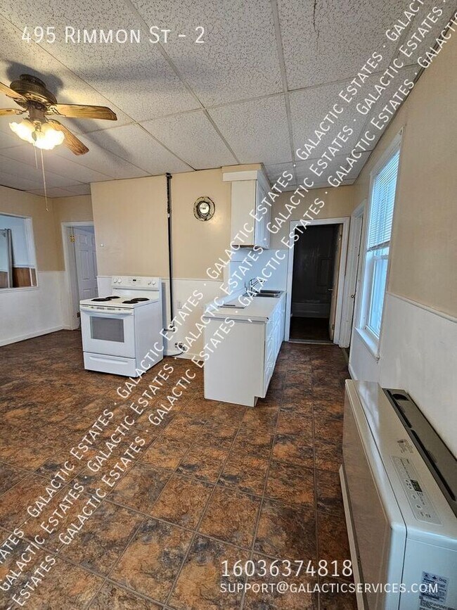 Building Photo - 495 Rimmon St