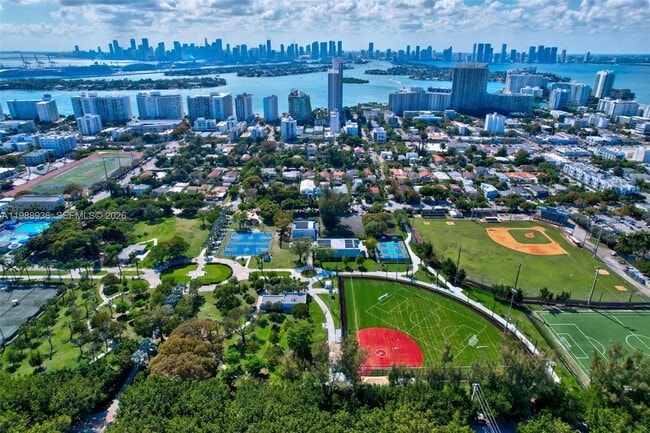 Building Photo - 1428 Euclid Ave