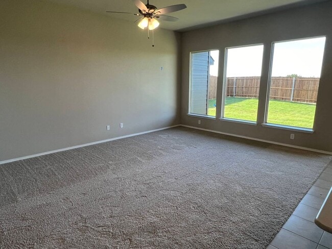 Building Photo - Gorgeous House for rent in Cleburne !!