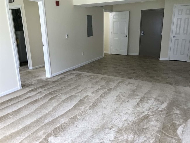 Building Photo - 100 Sentinel Court