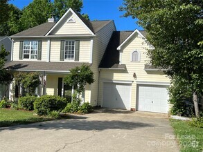 Building Photo - 7608 Henderson Park Rd
