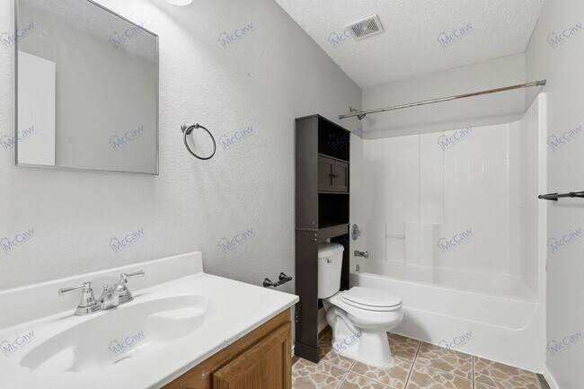 Building Photo - 1325 Dandelion Trail