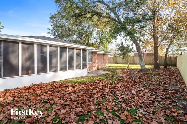 Building Photo - 10022 Sweet Gum Ln