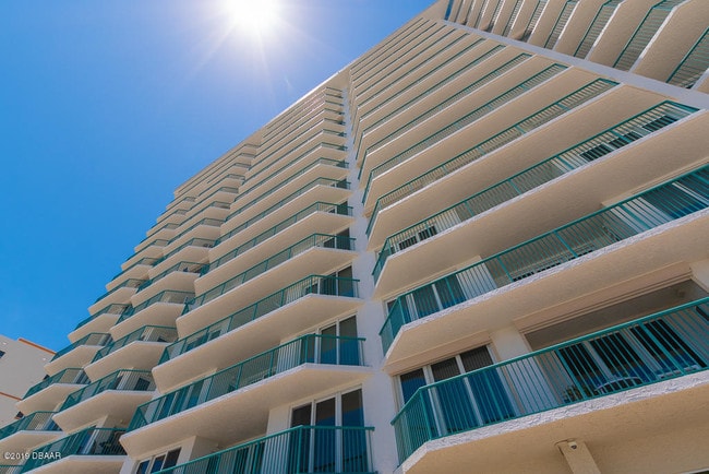 Building Photo - 2055 S Atlantic Ave