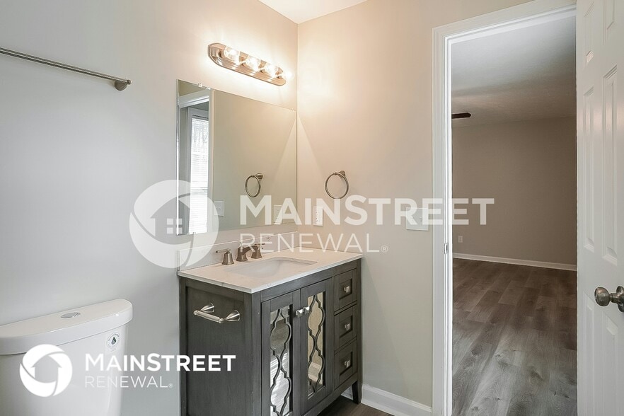 Building Photo - 2675 Frank Ln