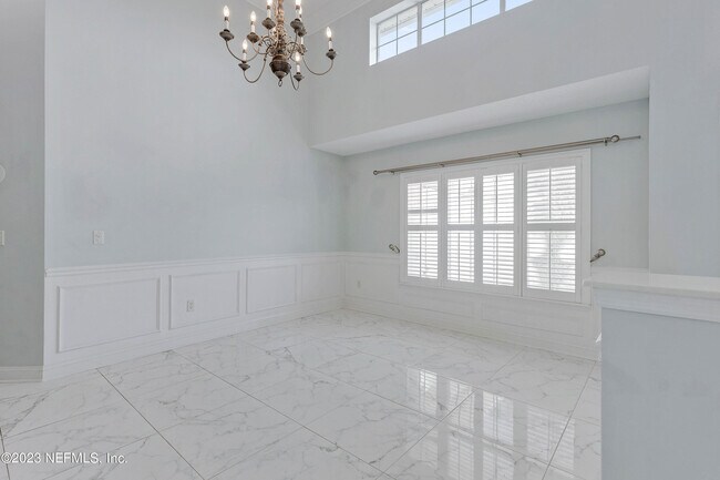 Building Photo - 429 Sea Spray Ln