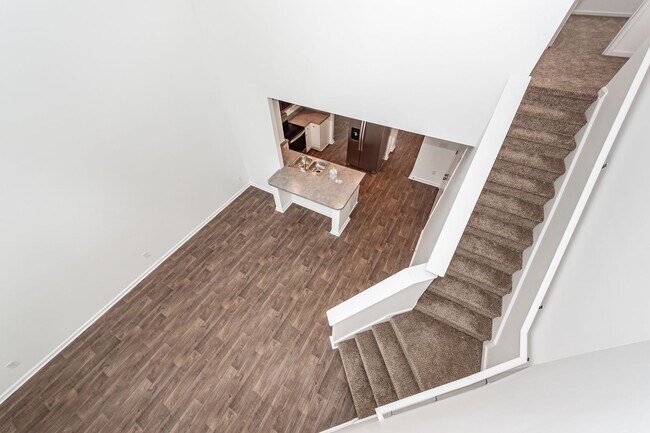 Building Photo - 3 Bedroom, 2.5 Bathroom Townhome in Cane Bay - Summerville