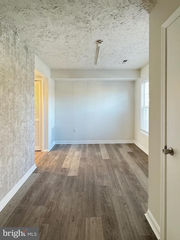 Building Photo - 3773 Port Hope Point