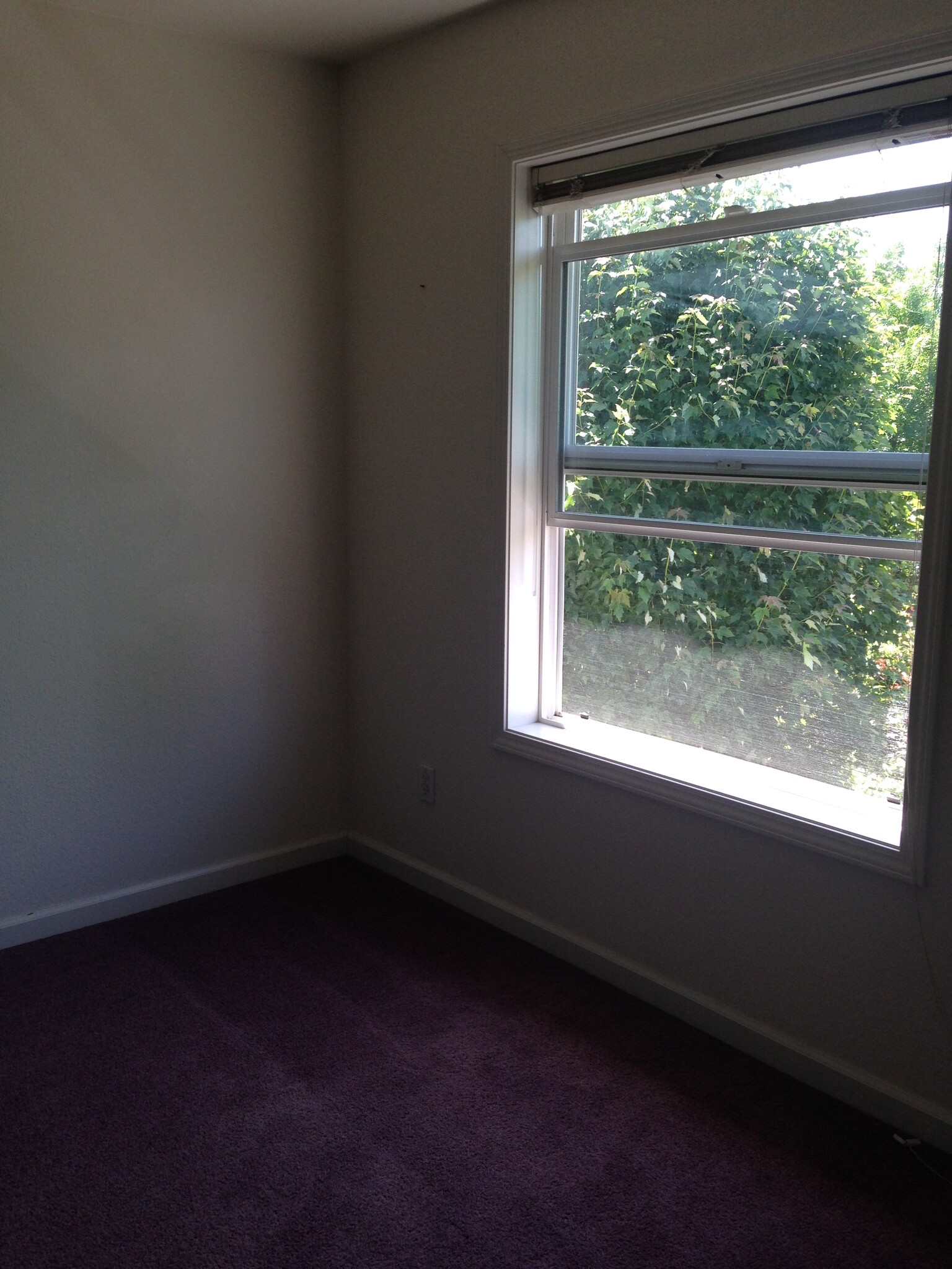 Building Photo - 980 NW Anjni Cir