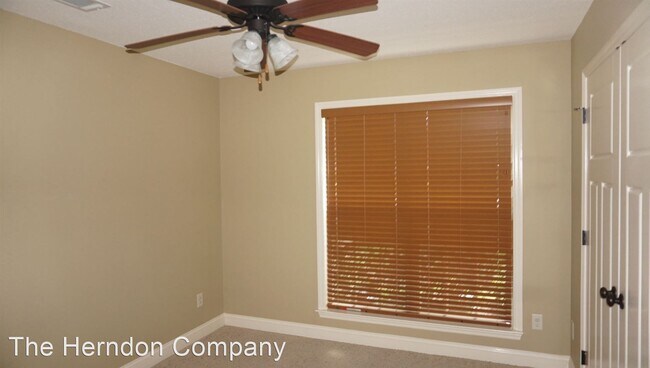 Building Photo - 3 br, 2 bath House - 4013 Glen Laurel Drive N