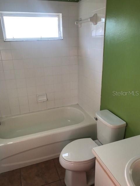 Building Photo - 207 Abigail Rd