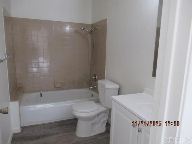 Building Photo - 935 Redbud Rd