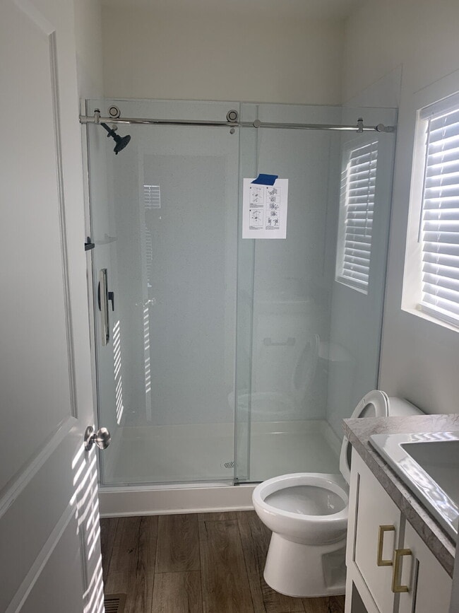 Building Photo - ** MOVE IN BONUS of $500.00 ** (If an agreement is signed by May 15th 2026) A brand new ADU (Acce...