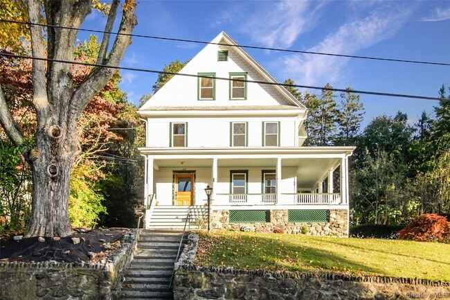 Building Photo - 227 Washington Ave