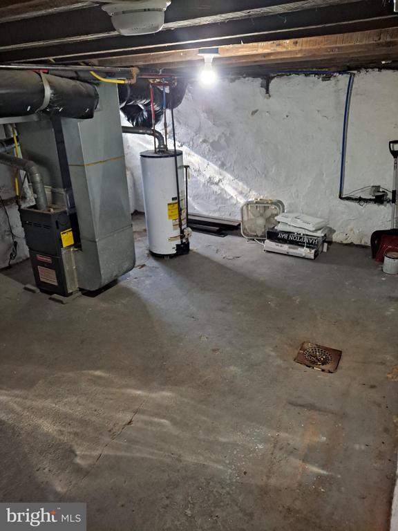 Building Photo - 1100 Green St