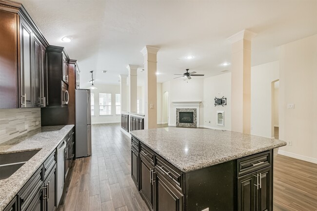 Building Photo - 13731 Cypresswood Crossing Blvd