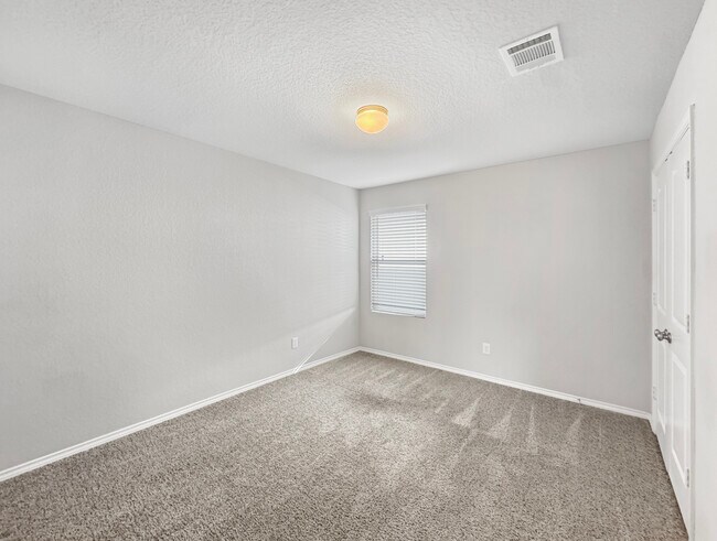 Building Photo - 9714 Marbach Hl